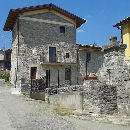 Agricola Tre Rii Sidreria Bed & Breakfast Corniglio Eksteriør bilde